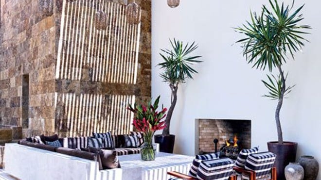 ad clooney courtyard.jpg